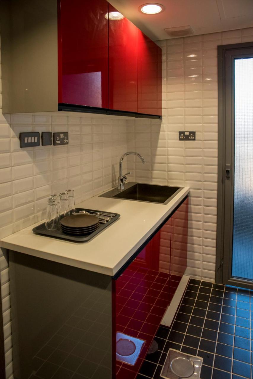 Flowery Holiday Suites Kuwait City ภายนอก รูปภาพ