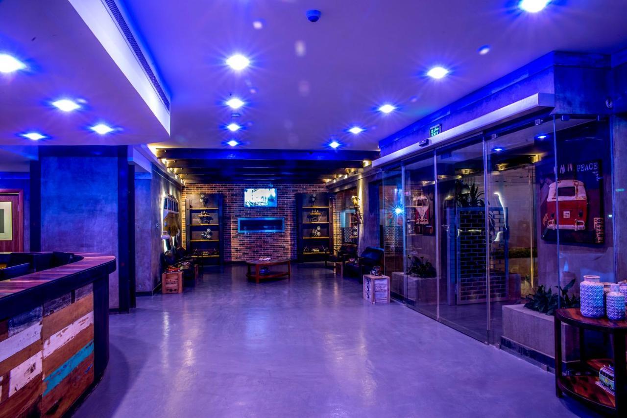 Flowery Holiday Suites Kuwait City ภายนอก รูปภาพ