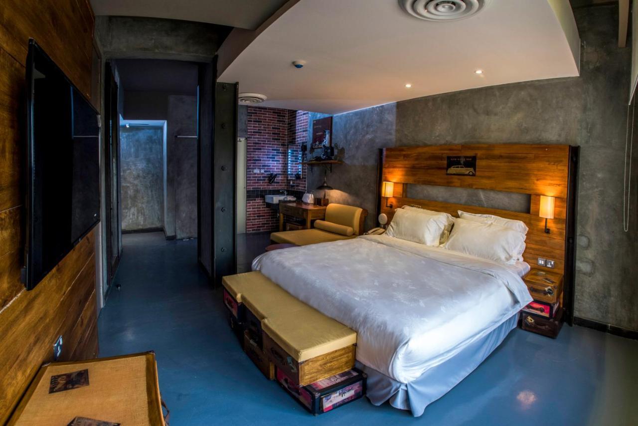 Flowery Holiday Suites Kuwait City ภายนอก รูปภาพ